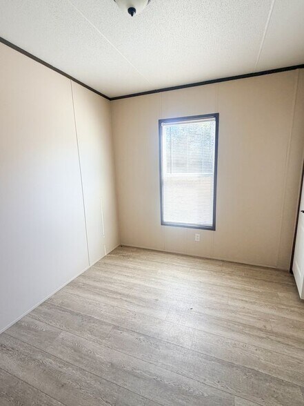 Building Photo - 2990 U.S. 171