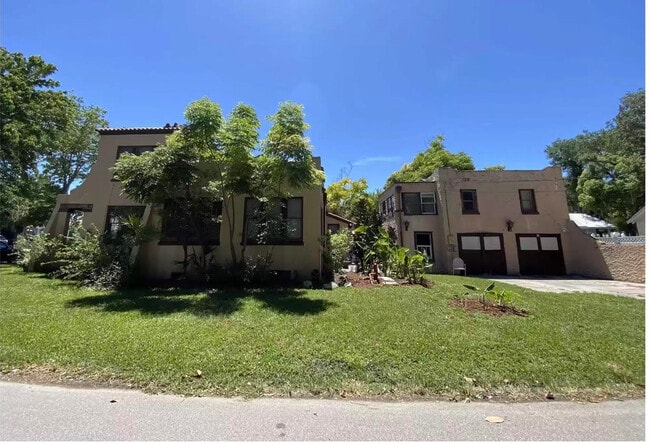 Building Photo - 16 Estey St