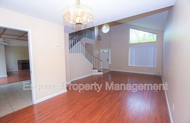 Building Photo - 13065 Sleepy Wind St