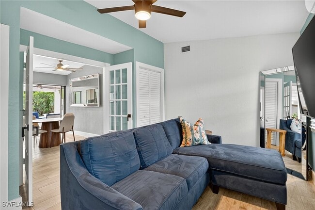 Building Photo - 5270 Berkeley Dr