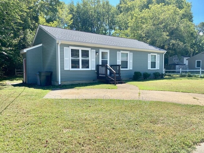 Primary Photo - 74 Ireland St