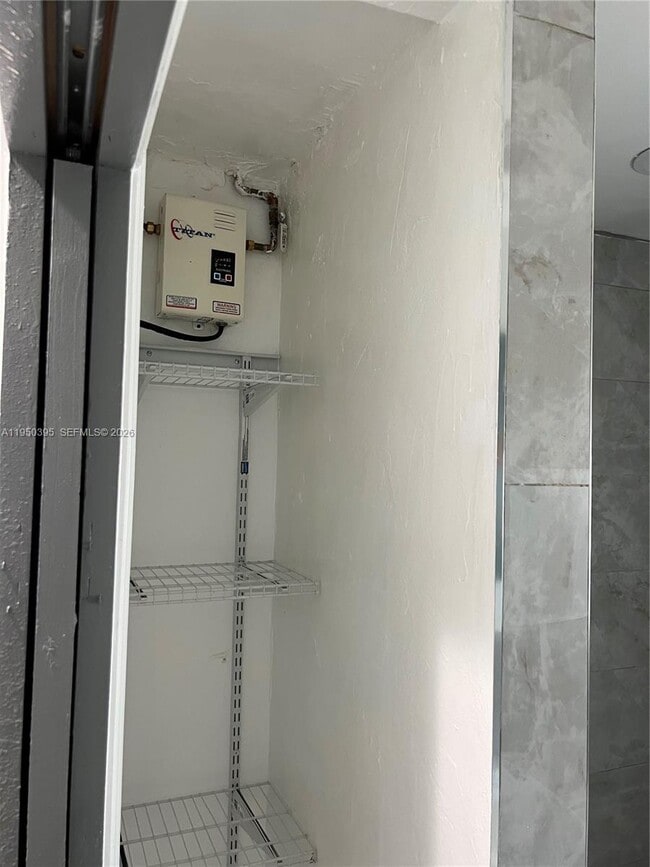 Building Photo - 1490 NW 38th St