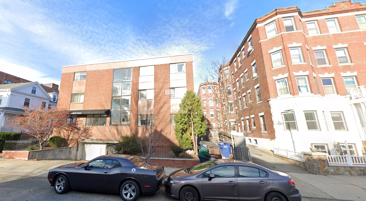Building Photo - 115 Highland Ave