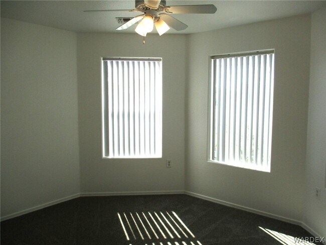 Building Photo - 3780 Coyote Ct