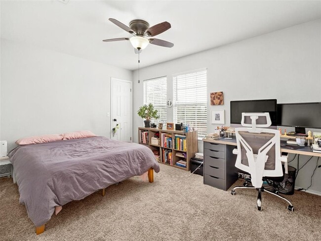 Building Photo - 6630 Hillside Terrace Dr