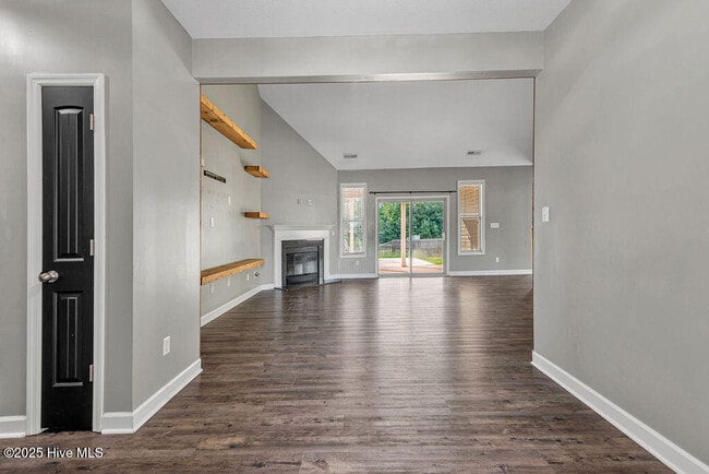 Building Photo - 102 Gabriels Wy