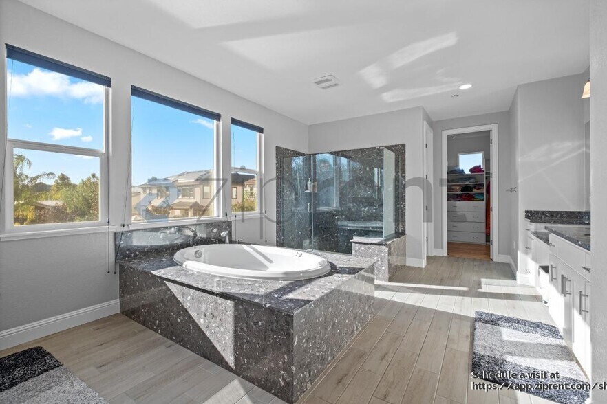 Building Photo - 1920 Muirwood Lp