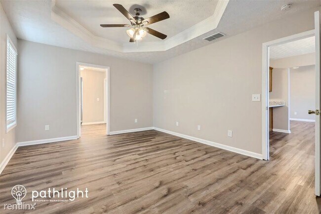 Building Photo - 4 br, 2 bath House - 90 Pebble Lane UNIT