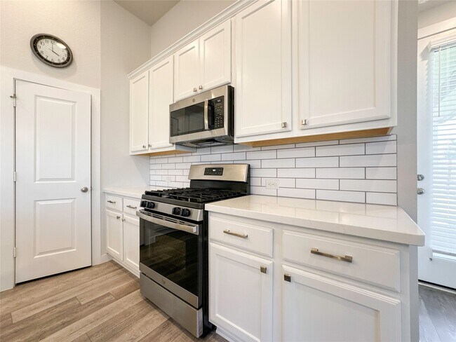 Building Photo - 3205 Cornflower Coast Ct