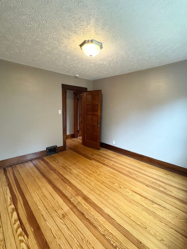 Building Photo - 3403 Arbor St