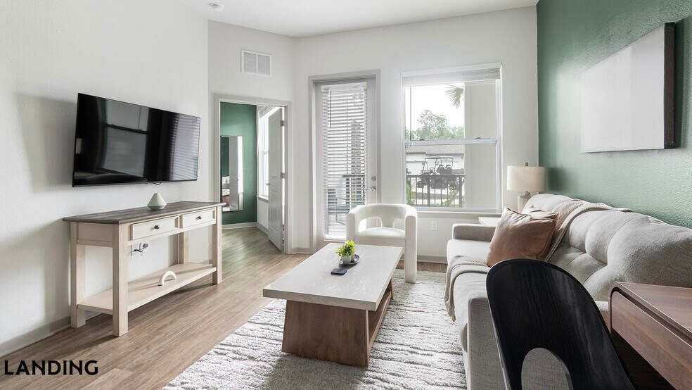 Building Photo - 7311 Baymeadows Way