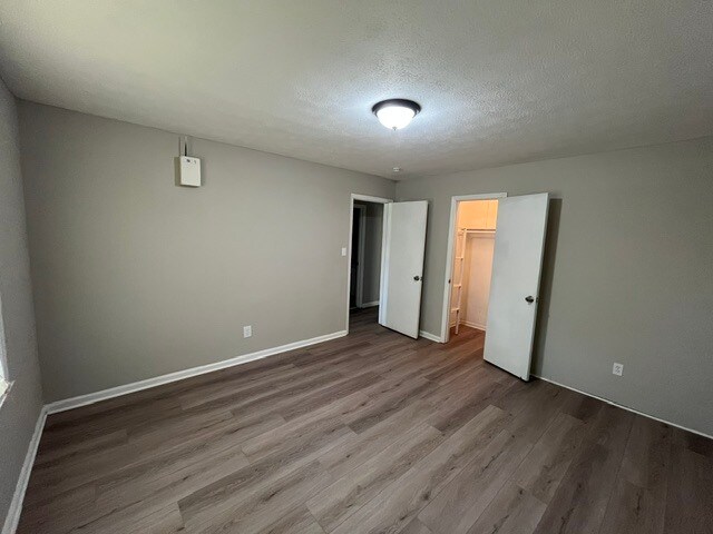 Building Photo - 2290 Friar Rd
