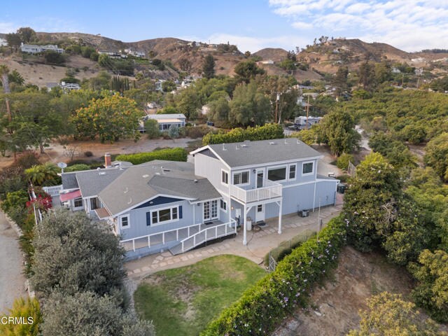 Building Photo - 2102 Buena Vista Dr