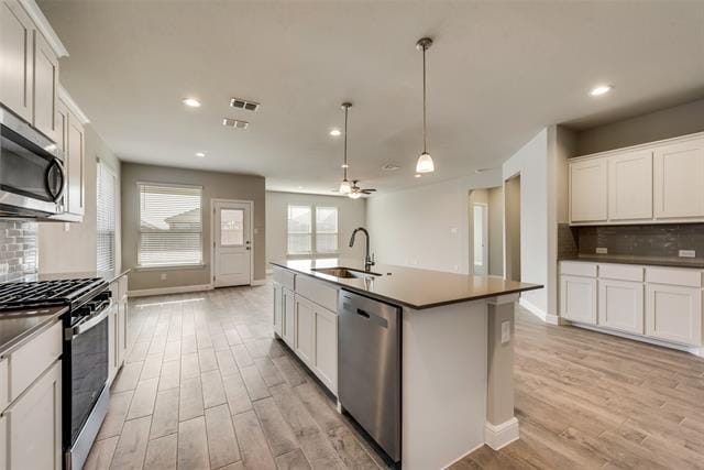 Building Photo - 14425 Bootes Dr