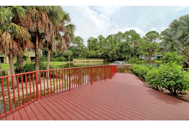 Building Photo - Gorgeous New Remodel! Pine Haven Condo in Bonita Springs!