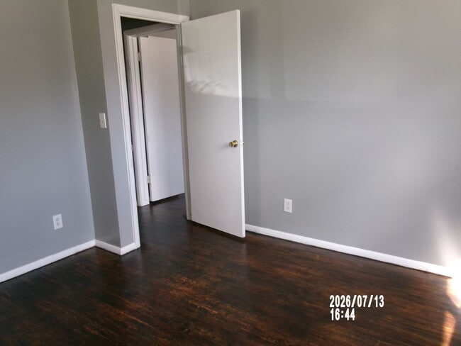 Building Photo - Spacious home with lots of personality located in Lawton Heights