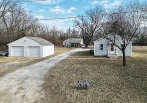 Building Photo - 329 S 64th St