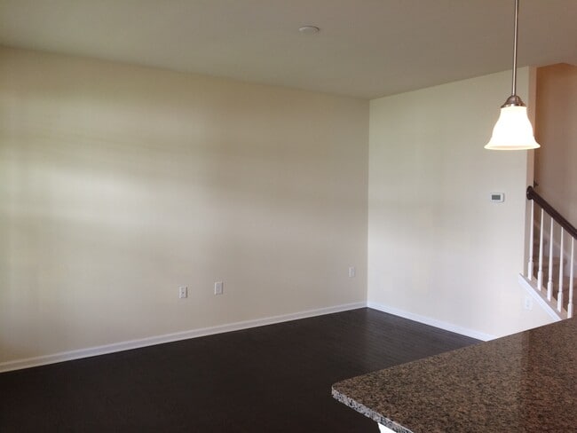 Building Photo - 1028 Contessa Dr