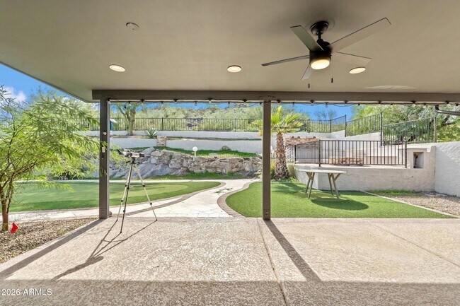 Building Photo - 9046 N 28th St