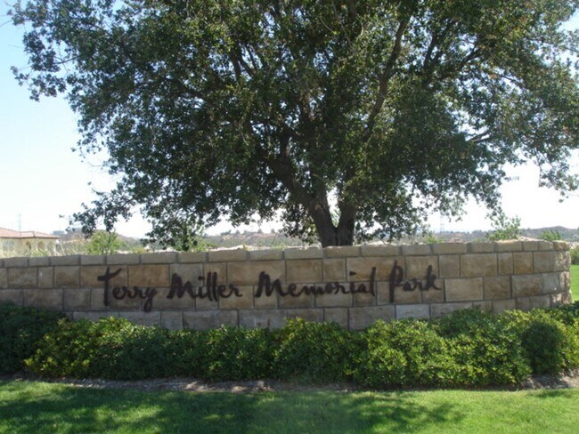 Building Photo - COMING SOON! 4-Bedroom Home with Solar in the West Creek Community of Valencia!