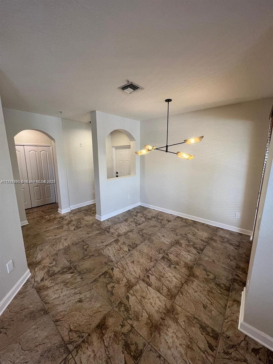 Building Photo - 4405 SW 160th Ave