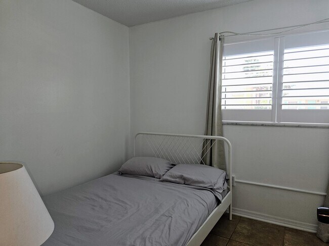 Building Photo - 3575 Gulf Blvd