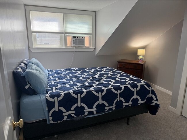 Building Photo - 16 Dudley Ave