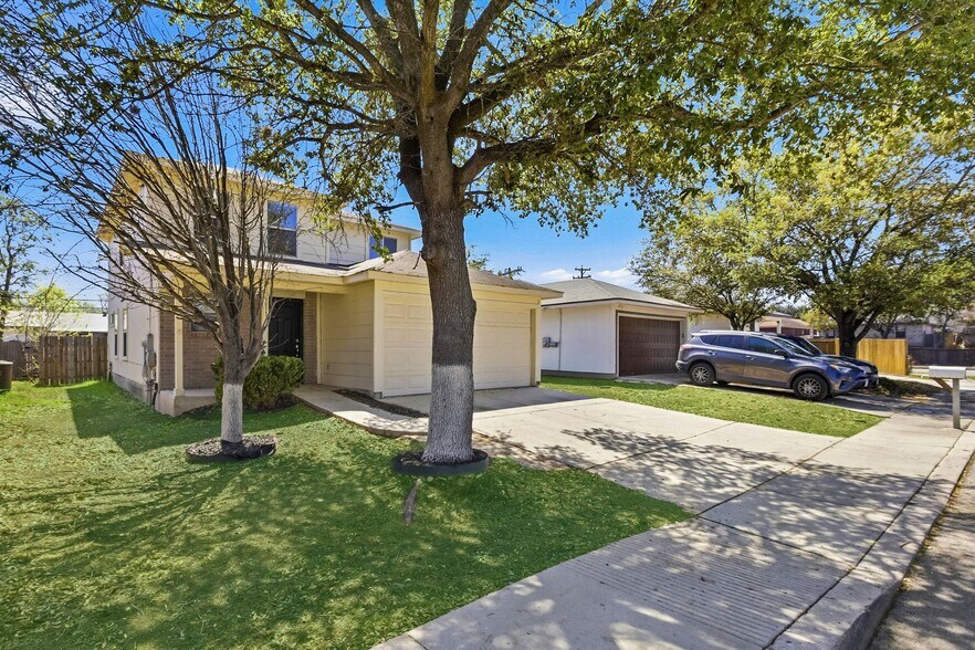 Building Photo - 6611 Walnut Valley Dr