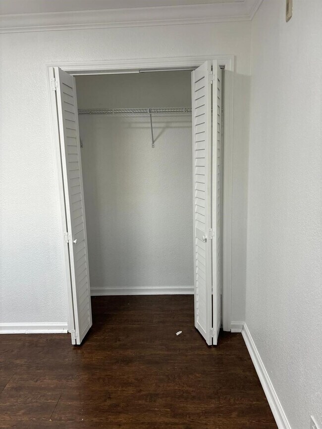 Building Photo - 2862 NW 55th Ave