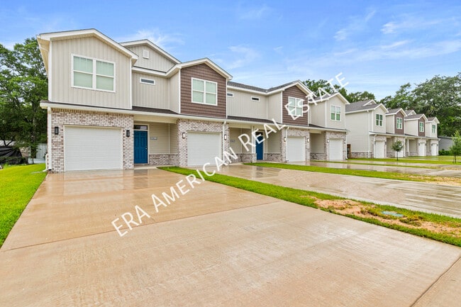 Building Photo - 406 Walters Cir