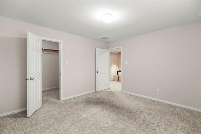 Building Photo - 1222 Glenwood Canyon Ln