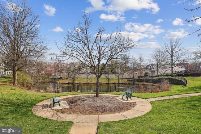 Building Photo - 4370 Thomas Brigade Ln
