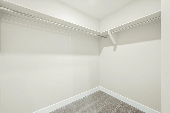 Building Photo - 3983 Razor Dr