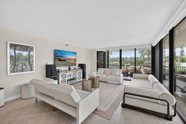 Building Photo - 3440 S Ocean Blvd