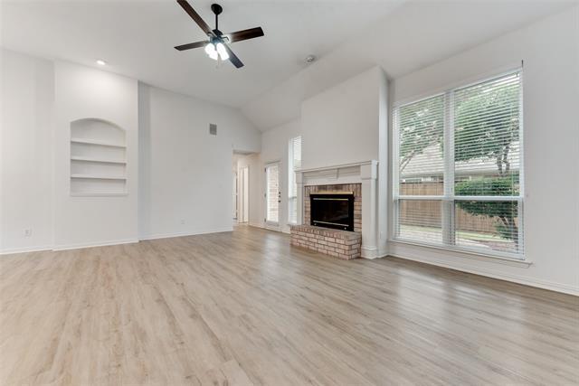 Building Photo - 4008 Daden Oaks Dr
