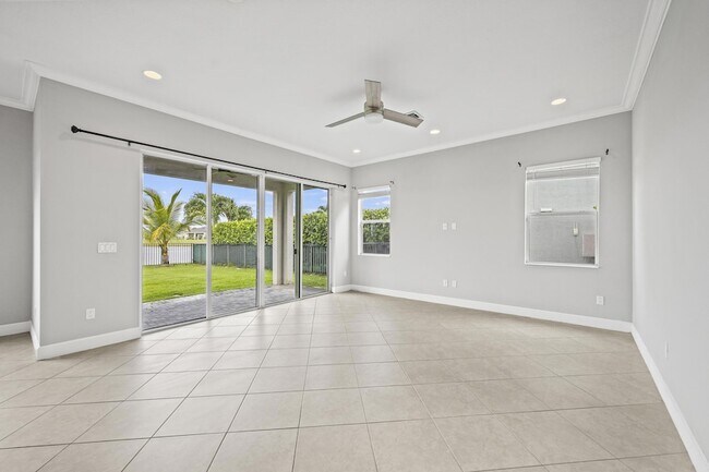 Building Photo - 16007 Whippoorwill Cir