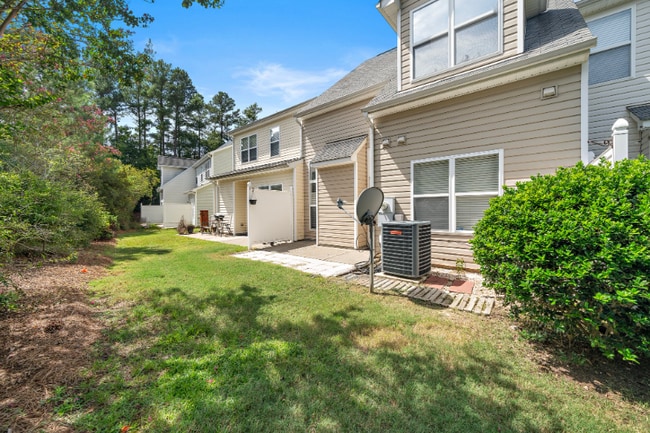 Building Photo - 4807 Landover Charge Ln