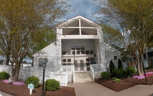 Building Photo - 4 Harbor Watch Drive