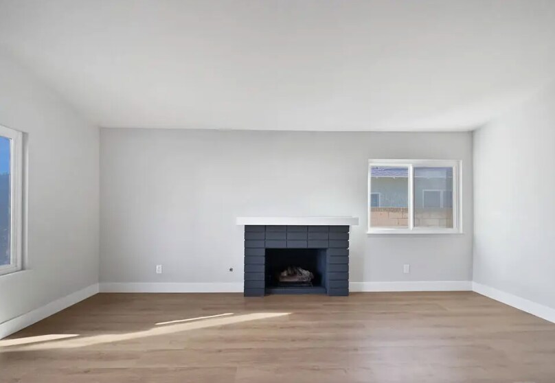 Building Photo - 25443 Vía Labrada