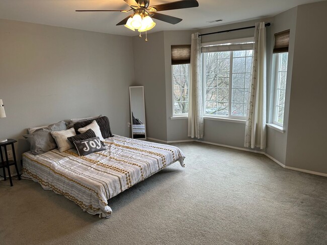 Building Photo - Brownspoint Rental!