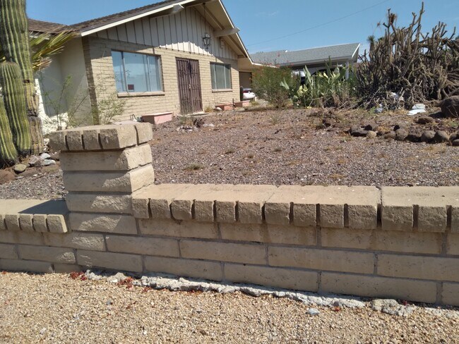 Building Photo - 6734 N 19th St