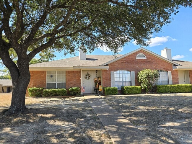 Primary Photo - Midway ISD Duplex