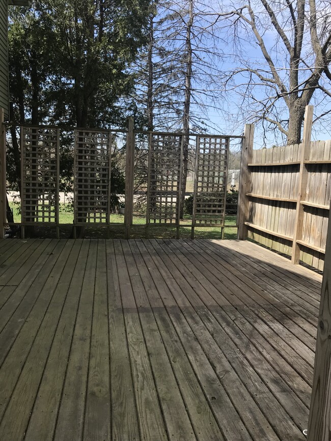 Building Photo - 11455 W Forest Home Ave