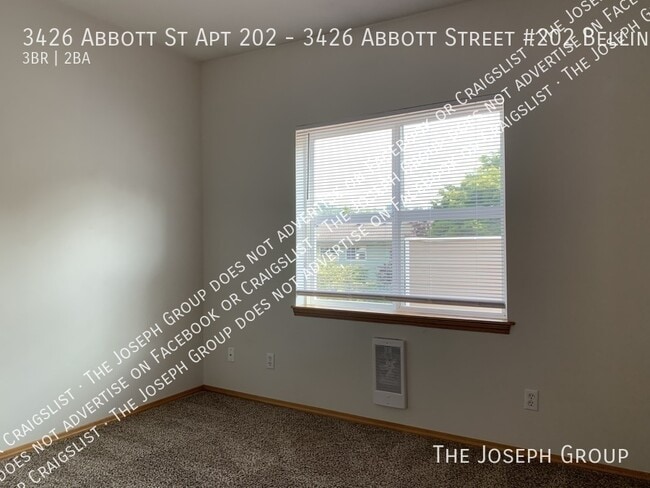 Building Photo - 3426 Abbott St
