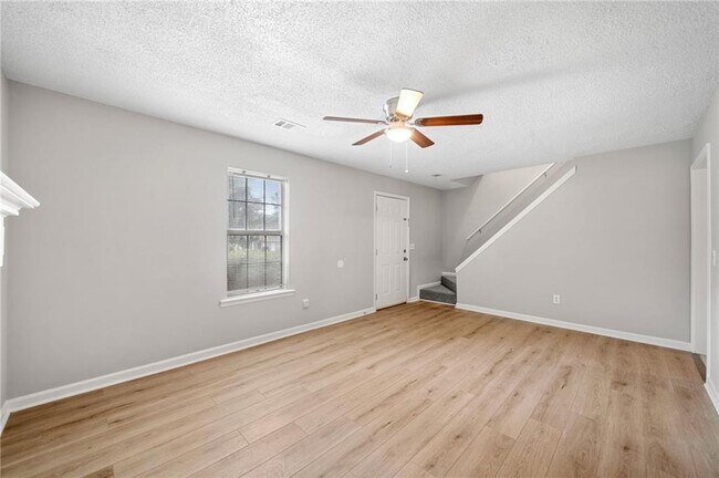 Building Photo - 112 Woodberry Ct