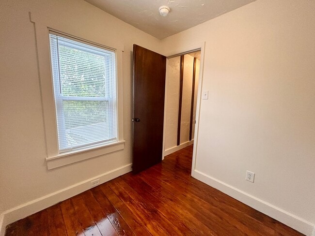 Building Photo - Beautifully Updated Home in Lancaster City!