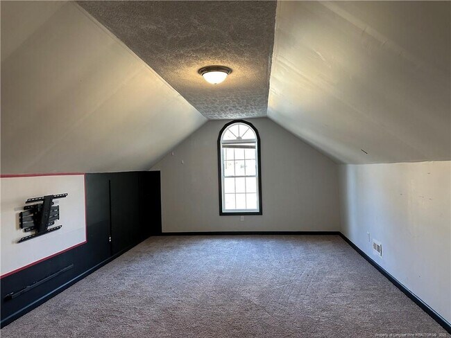 Building Photo - 2564 Lull Water Dr