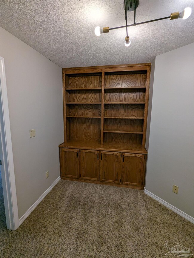 Building Photo - 3337 Indian Hills Dr