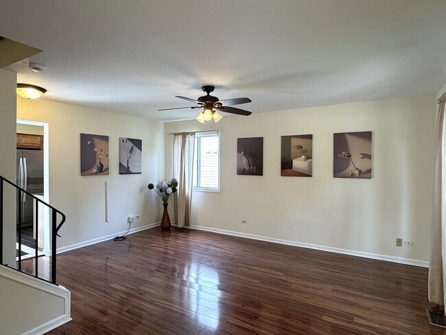 Building Photo - 1142 Greensfield Dr