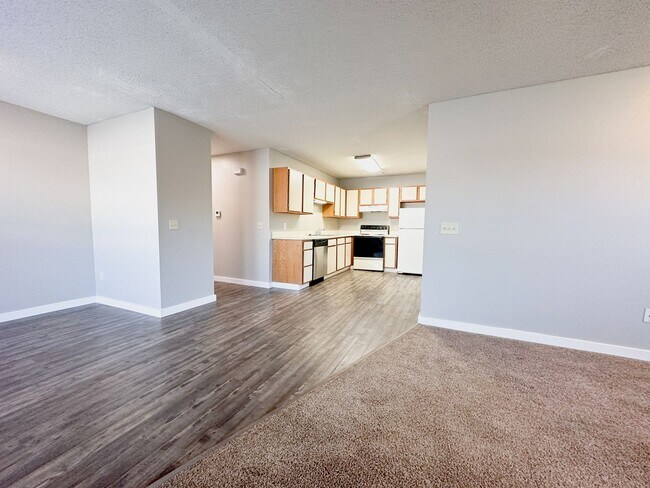 Building Photo - 1444-1446 N Dawn Drive